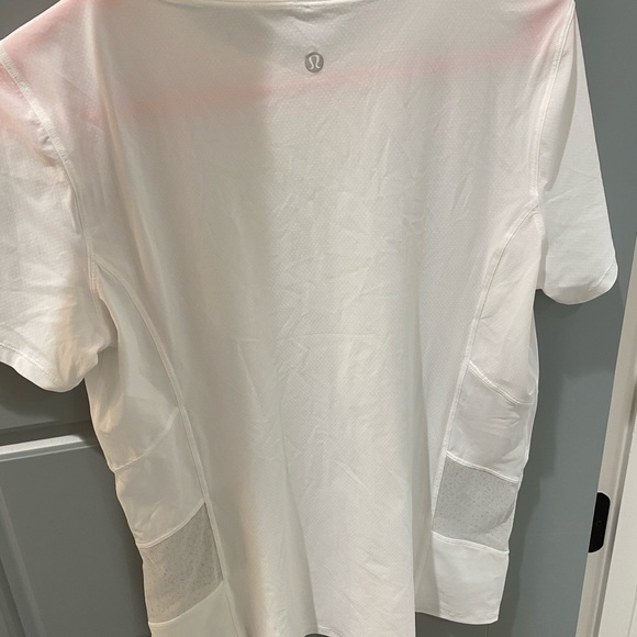 lululemon athletica Tops - Outrun the heat Lululemon shirt